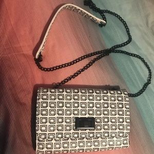 Black & White Satchel !! Perfect condition